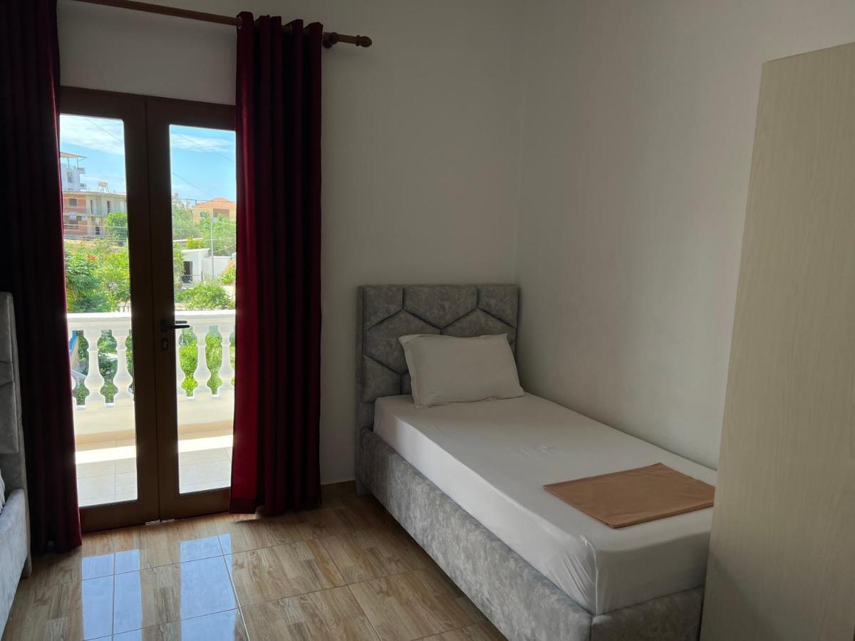 Vila Sidi Ksamil Extérieur photo